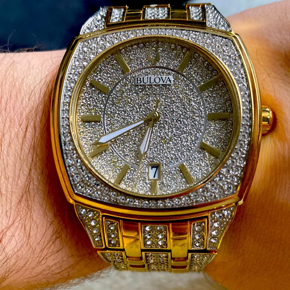Bulova phantom crystal watch